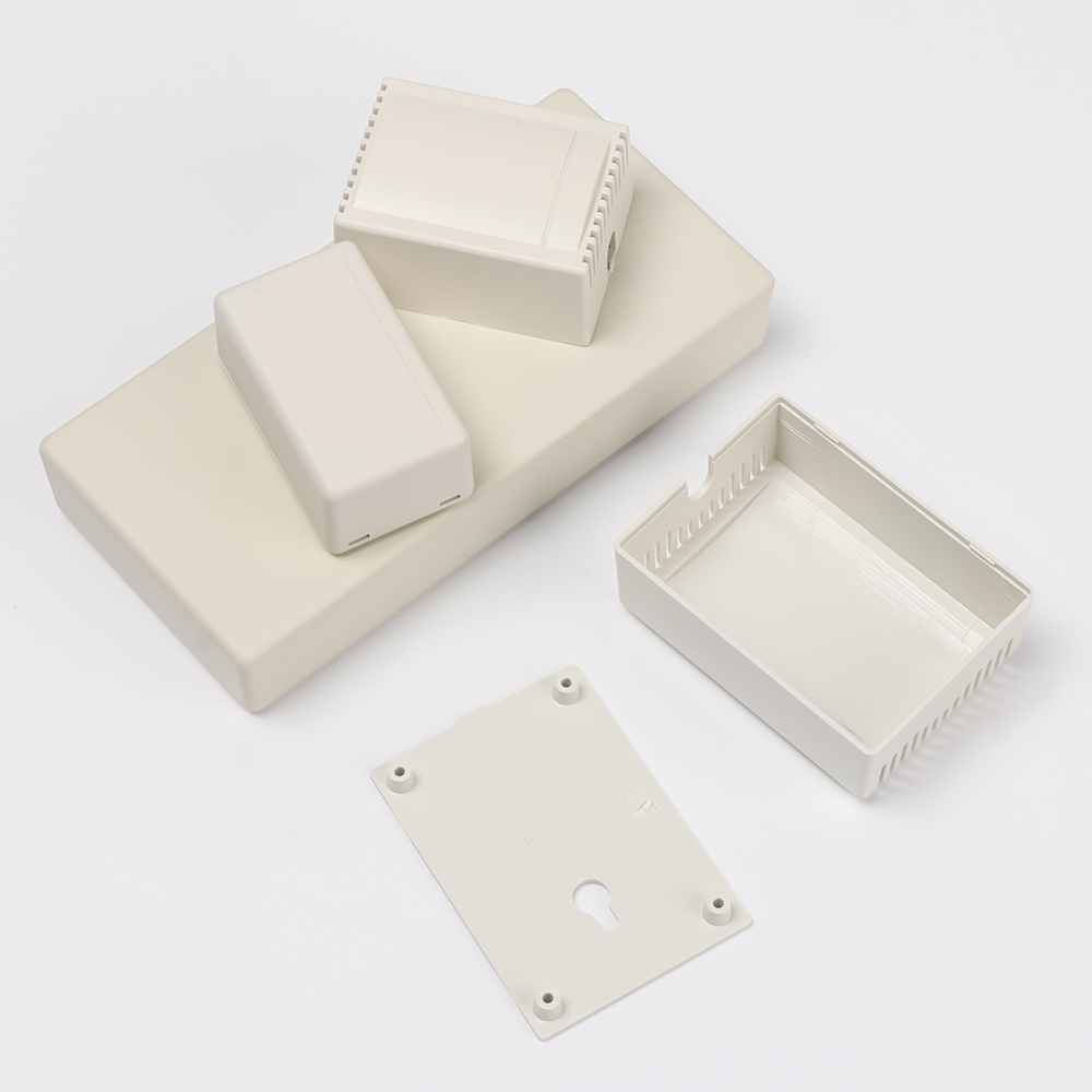 Scatola di progetto elettronic - Diy Electronics Box recensione e prezzo